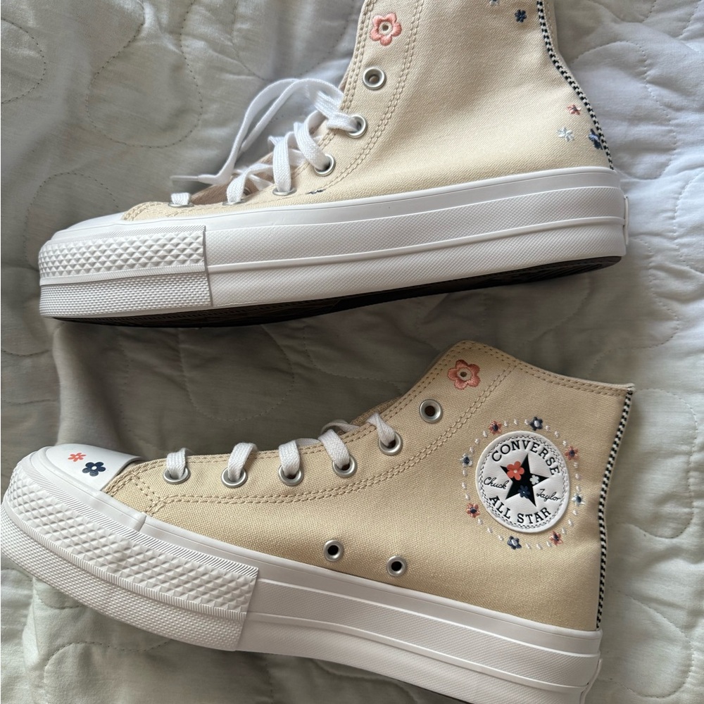 Converse(Platform) - Picture 4 of 6